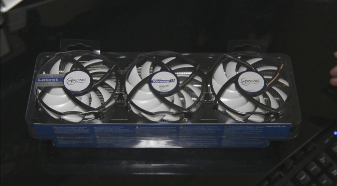 Arctic Accelero Xtreme III Review (Replacing R9 290 Reference Cooler)